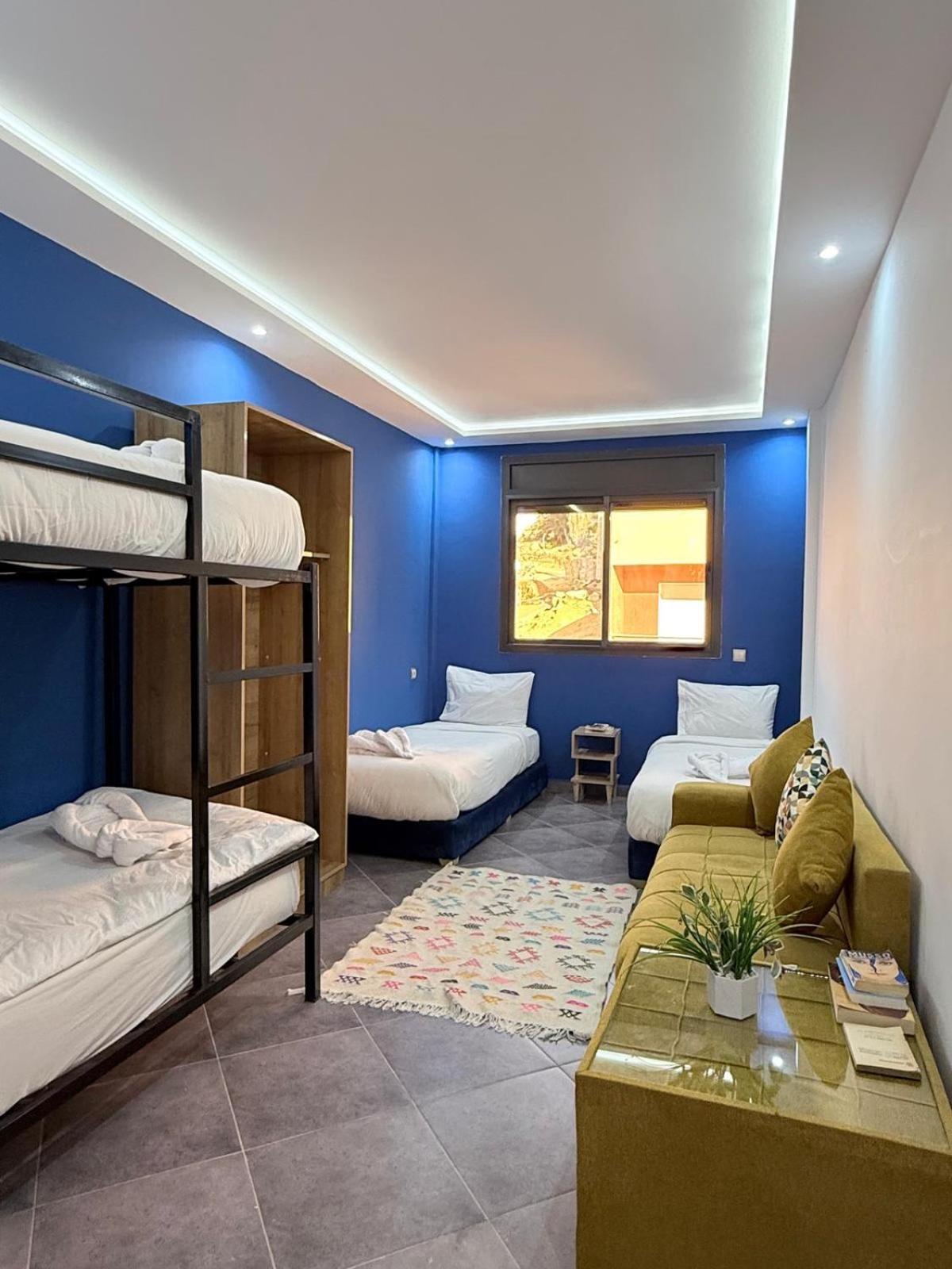 Playa Surf House Hostel Tamraght Bagian luar foto