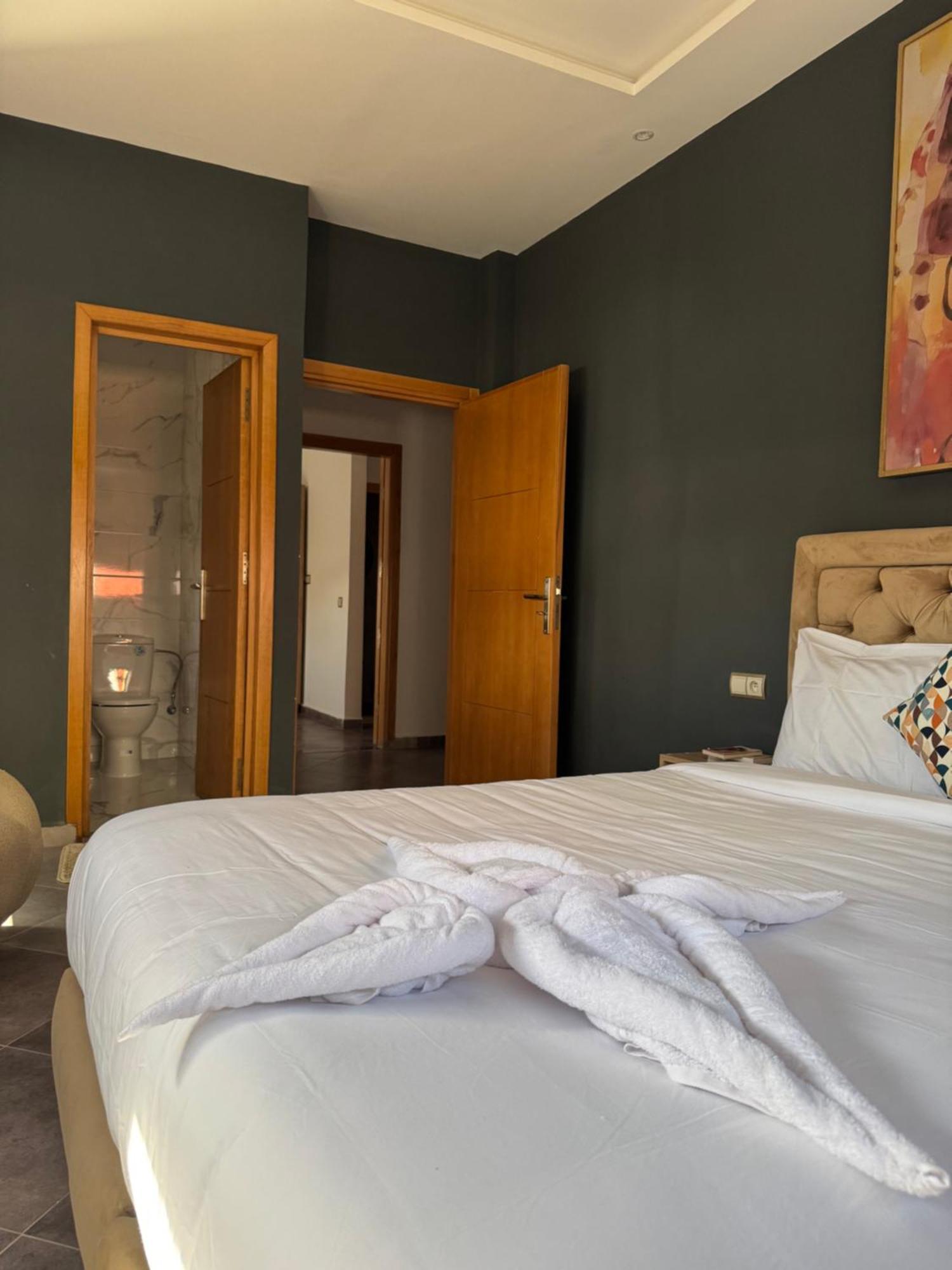 Playa Surf House Hostel Tamraght Bagian luar foto